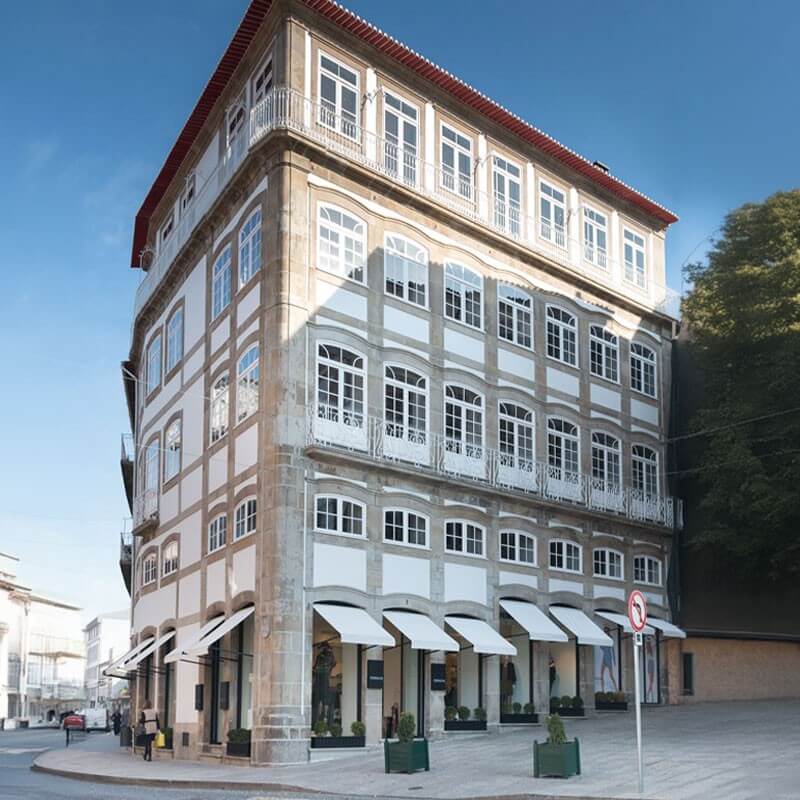 Utilisez pour voir plus