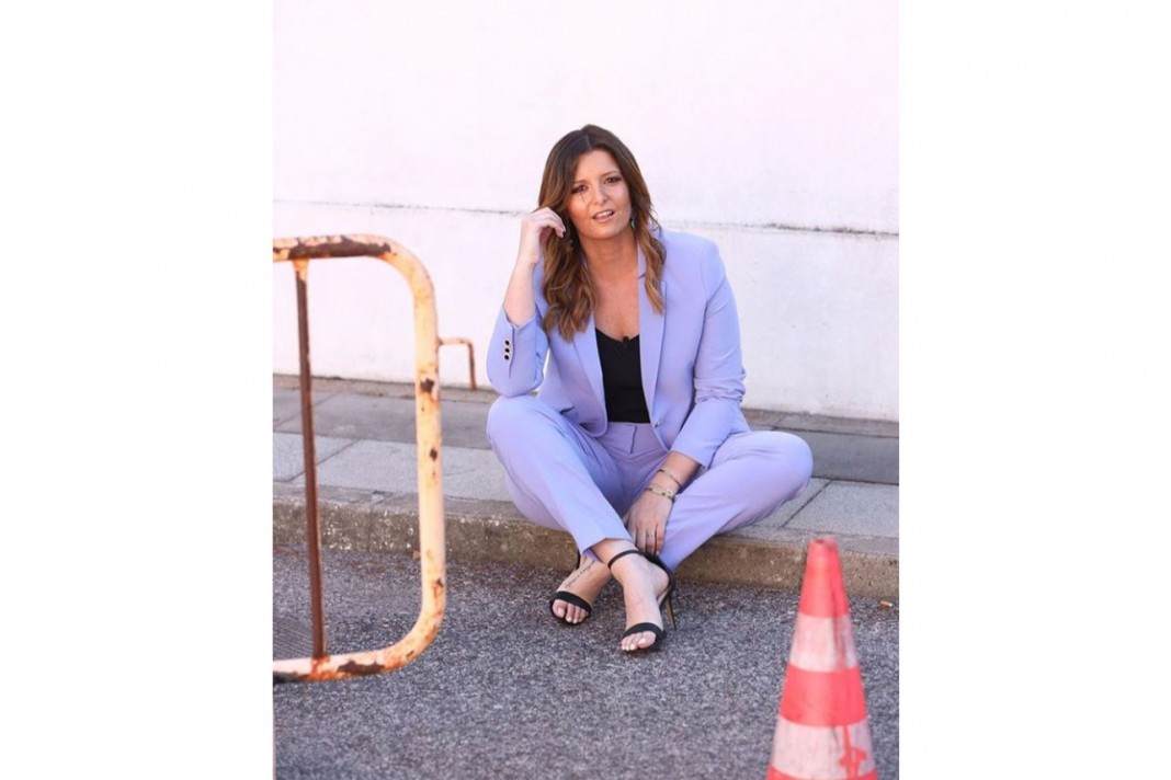 MARIA BOTELHO MONIZ COM LOOK FERRACHE MARIA BOTELHO MONIZ COM LOOK FERRACHE