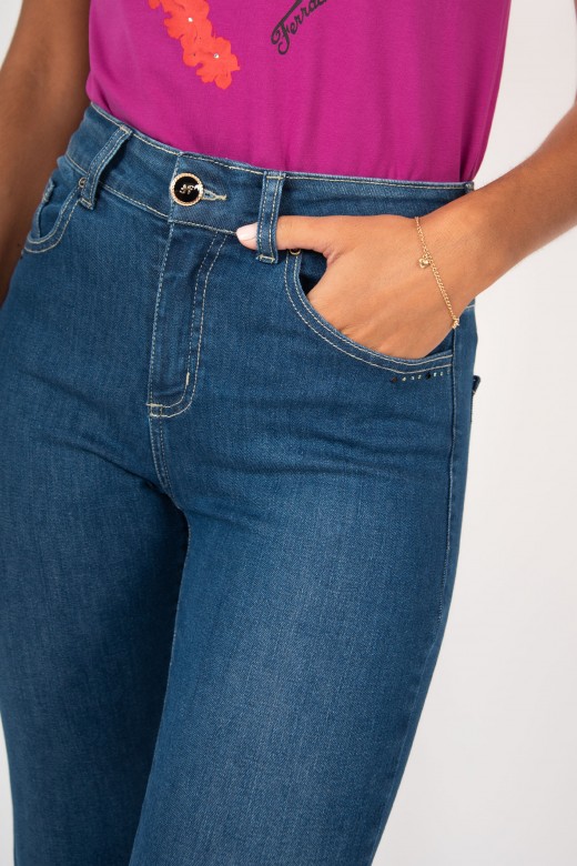 Jeans with rhinestone detail