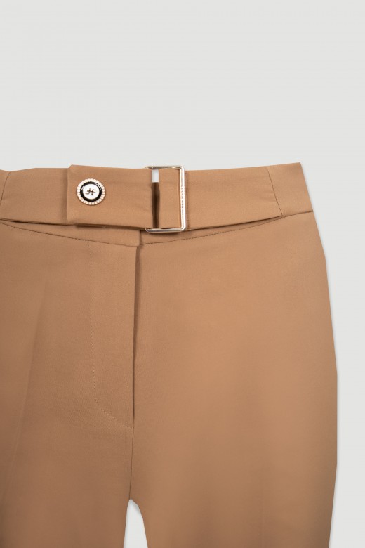 Classic asymmetrical pants metallic detail
