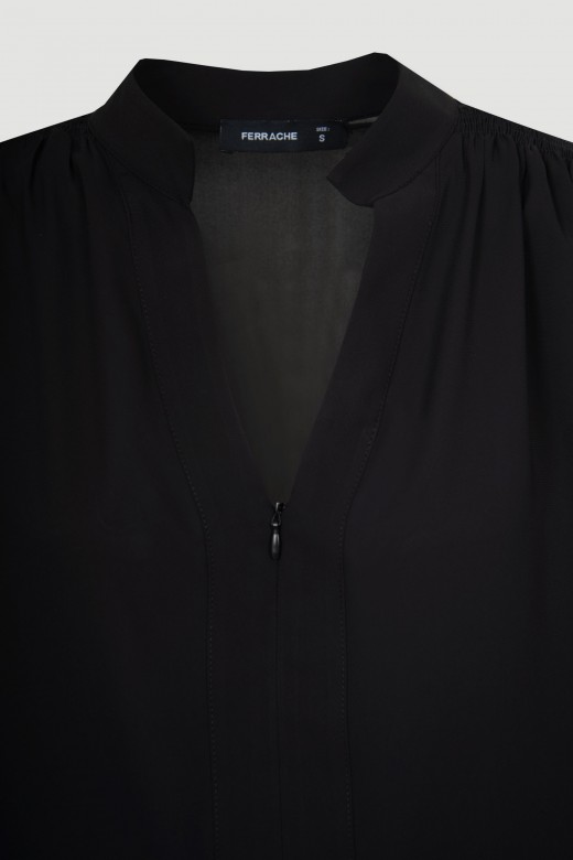 Tunic with mao neckline and a zipper