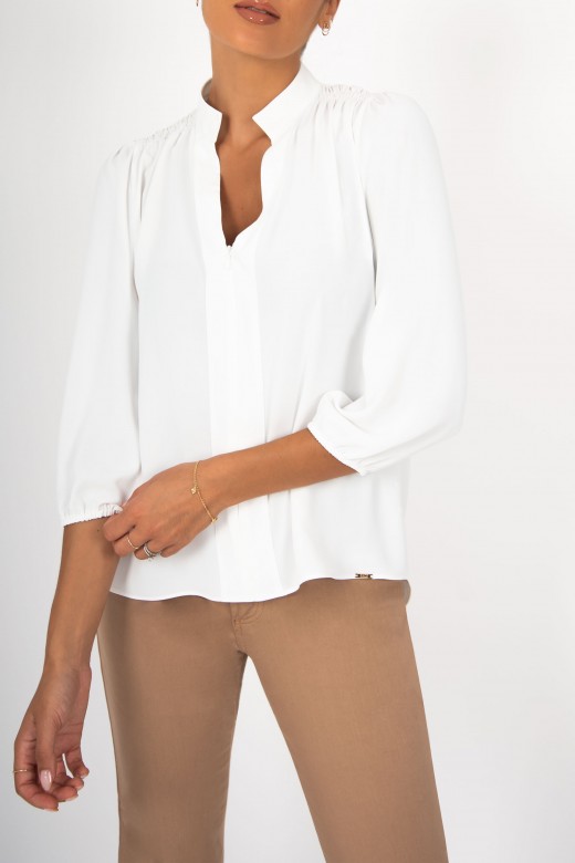 Tunic with mao neckline and a zipper
