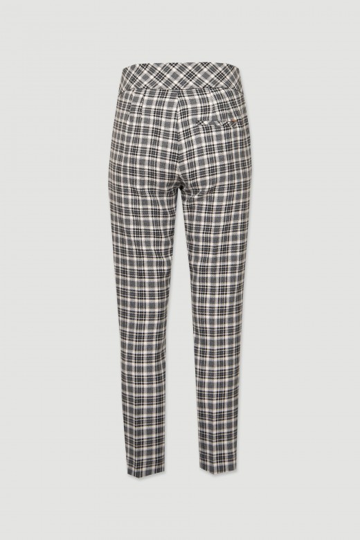 Classic plaid pattern pants with metallic buttons