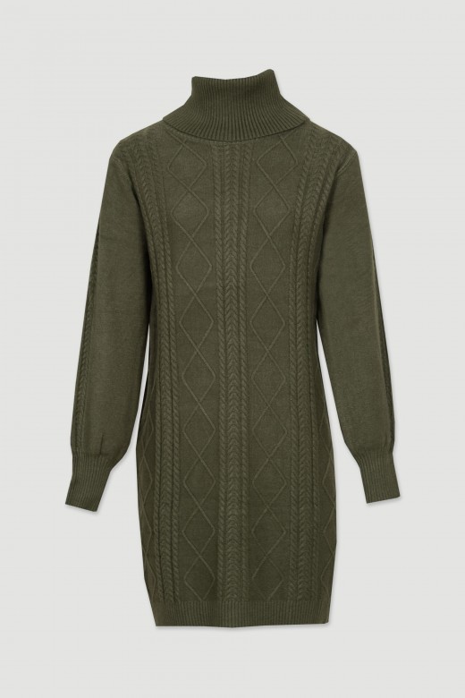 Knit dress with reliefs