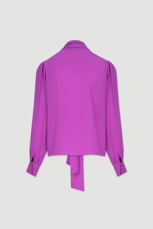 Blouse col v avec noeud
