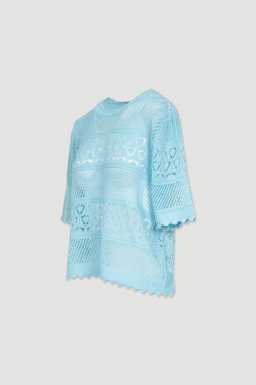 Pull en maille  motifs de perforations