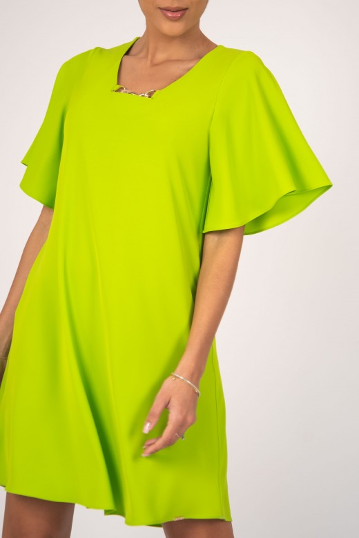 Flowy dress neckline with metallic chain