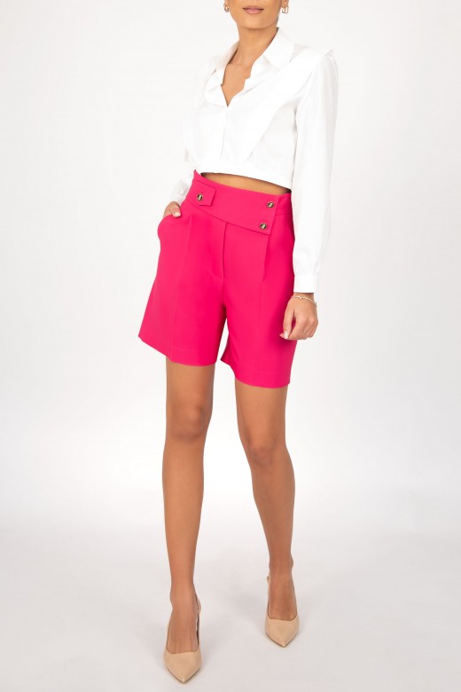 Short classique avec boutons