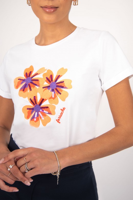 T-shirt embroidered flowers and sequins