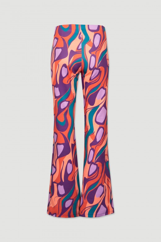 Pantalones acampanados patrón abstracto