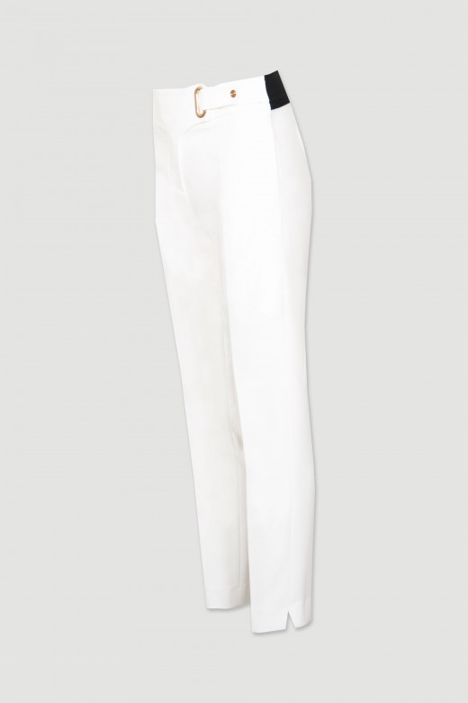 Pantalon classique avec cerceau et ceinture élastique Pantalon classique avec cerceau et ceinture élastique