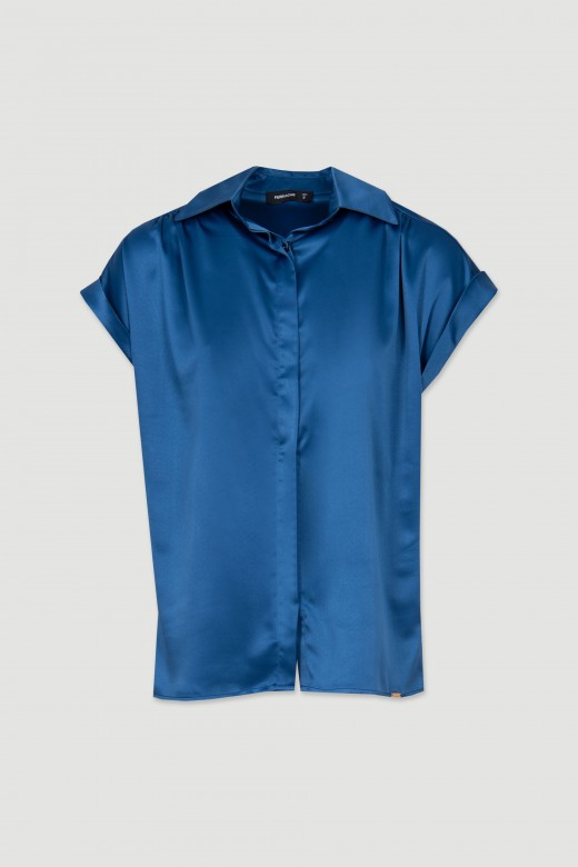 Chemise en satin  manches courtes