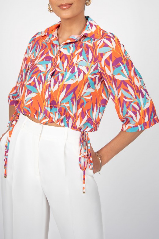 Patterned cropped button up shirt