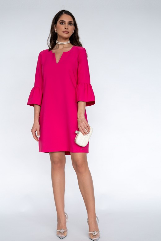 Short dress sleeves with ruffles