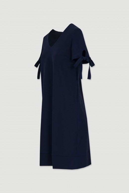 Short dress sleeves with bows