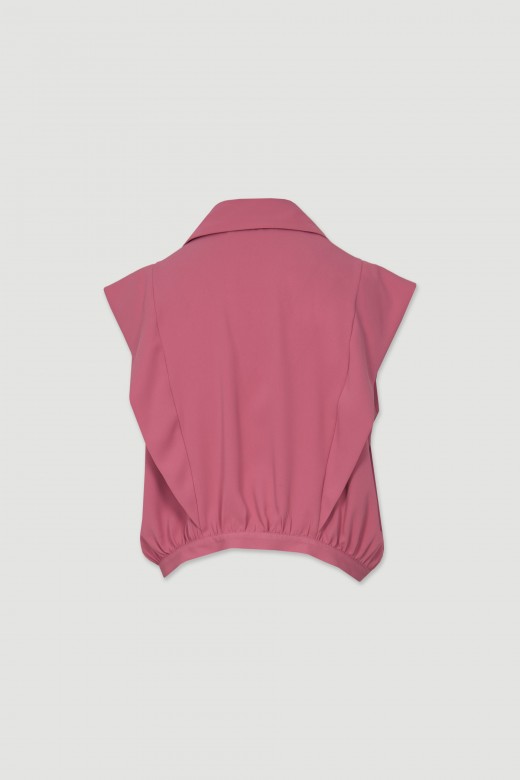 Blusa com colarinho