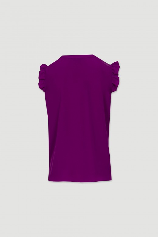 Fluid tunic with frill