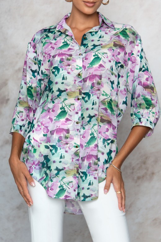 Camisa oversize com padrão floral