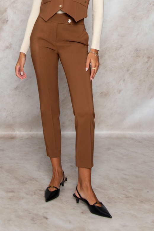 Classic pants with buttons elastic back