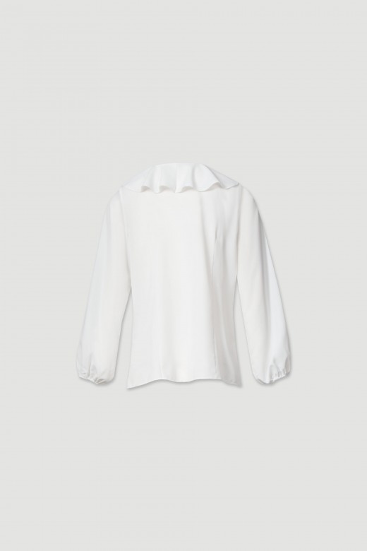 Blouse with ruffles on the front