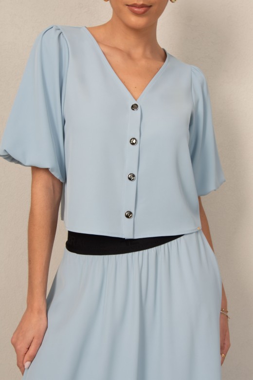 Blouse with puff sleeves