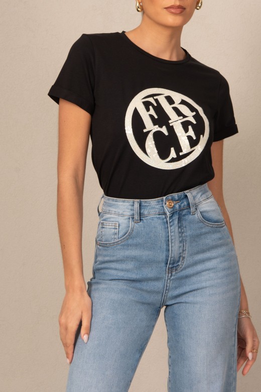 Basic t-shirt with sequin logo