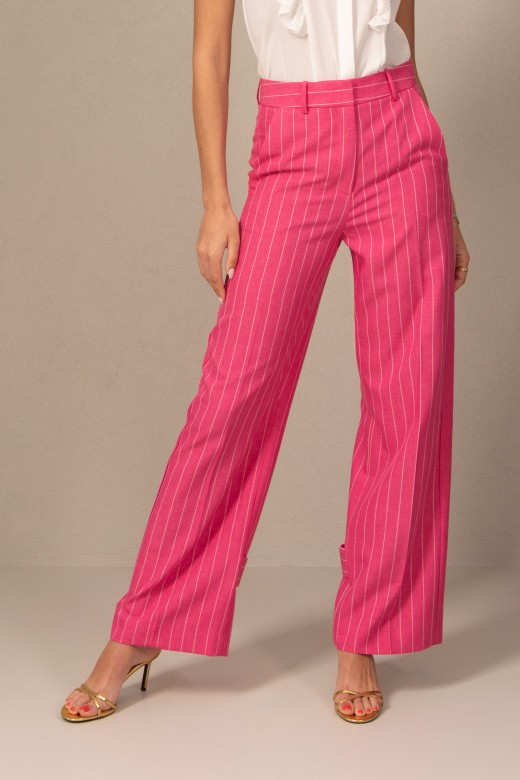 Wide-leg pants with pinstripes