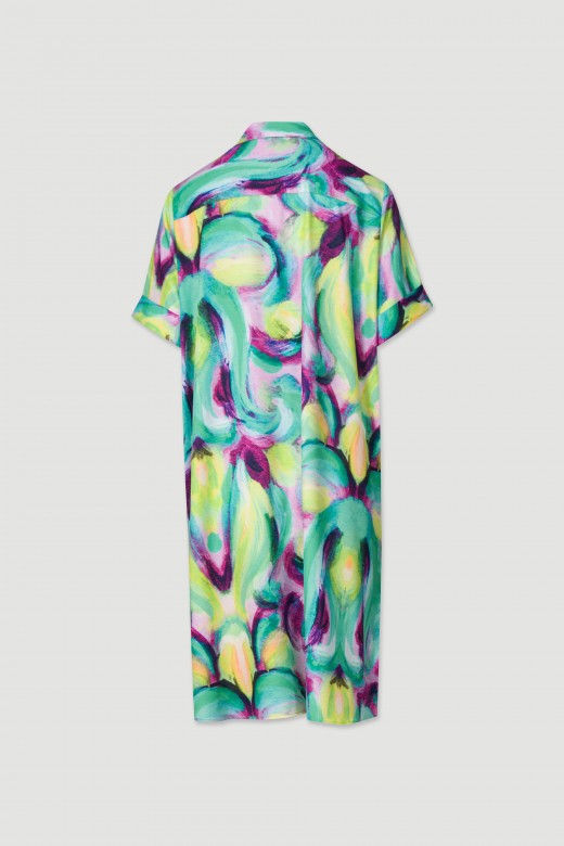 Shirt dress with pattern