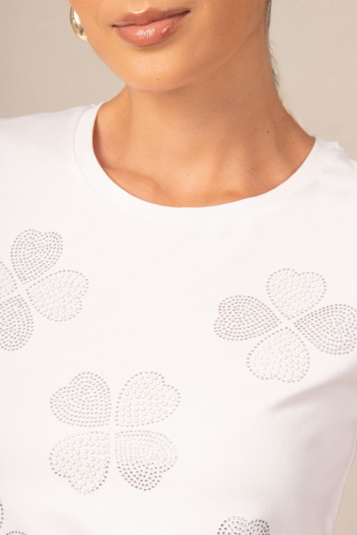 Basic t-shirt with transfers on the front