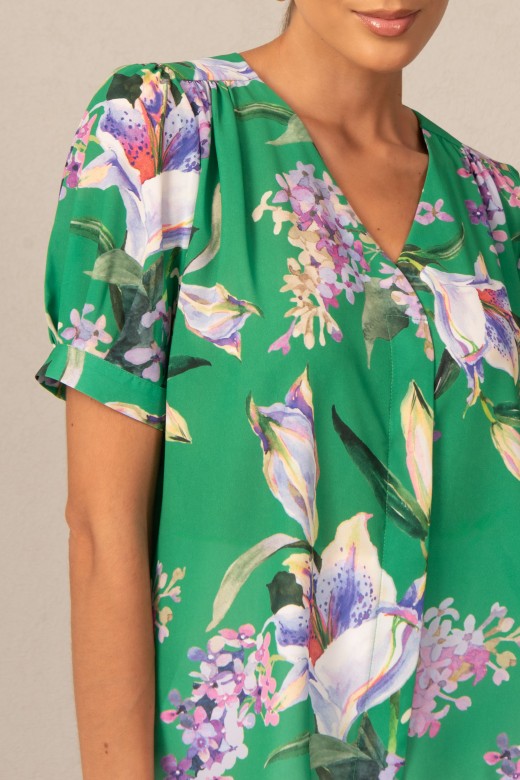 Printed blouse with pleat detail
