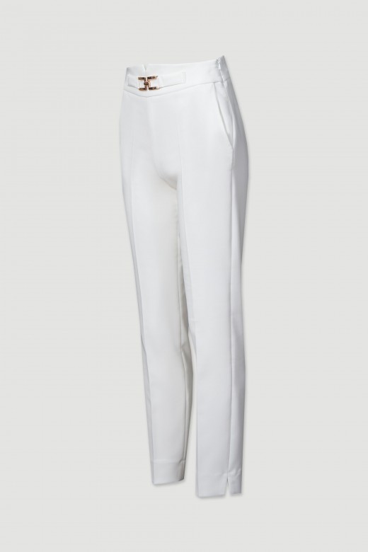 Pantalon classique avec dtails mtalliques