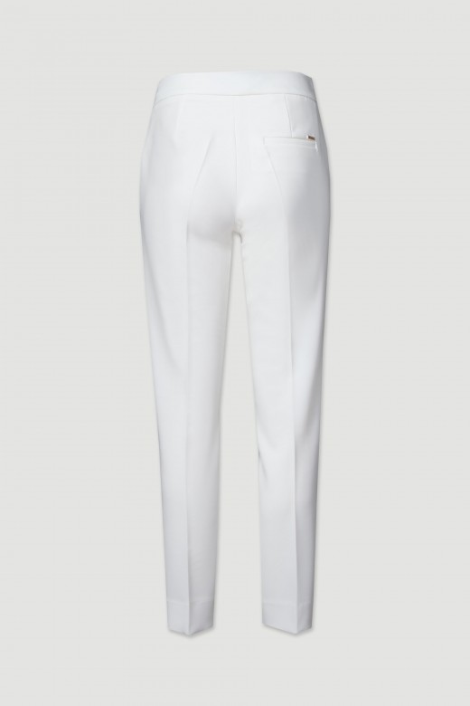 Pantalon classique avec dtails mtalliques