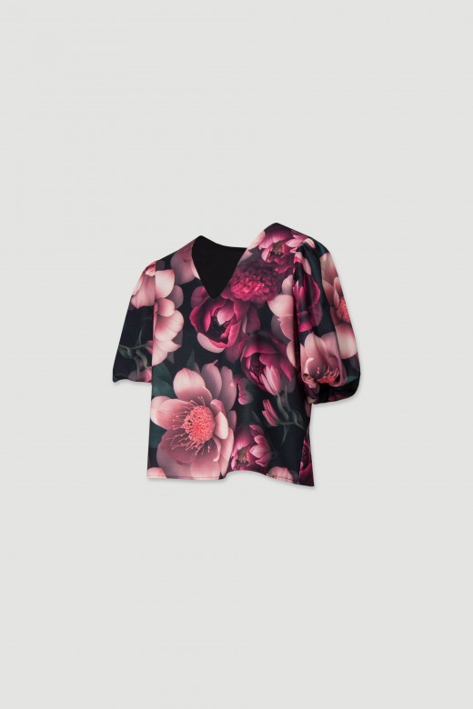 Printed top with puff sleeves