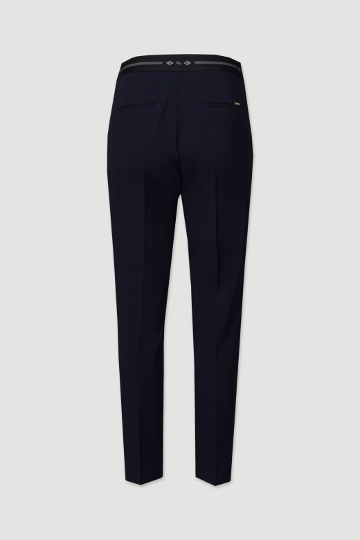 Classic trousers with elastic belt