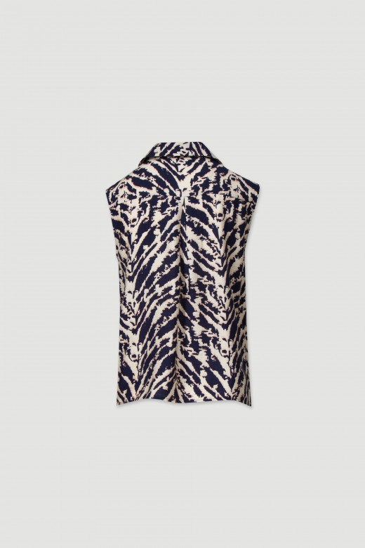 Printed fluid blouse