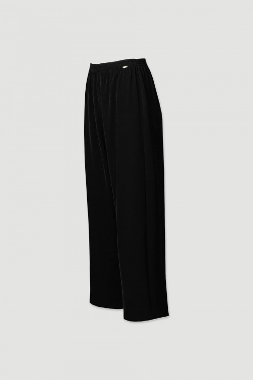 Fluid culotte pants with elastic belt