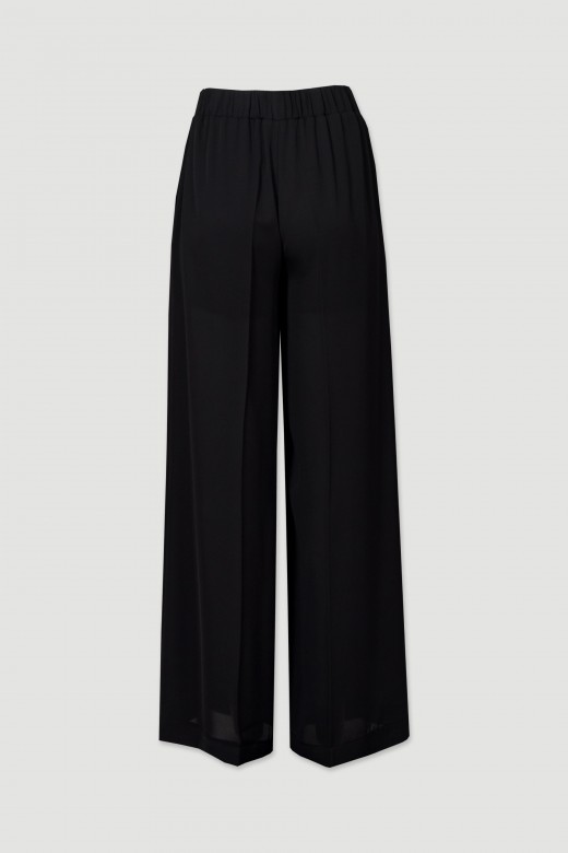 Fluid wide-leg pants with back elastic