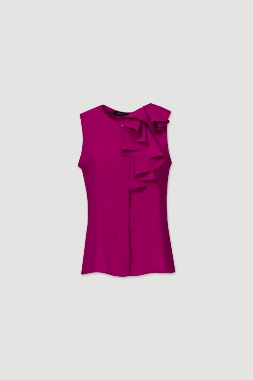 Top with ruffle fabric detail