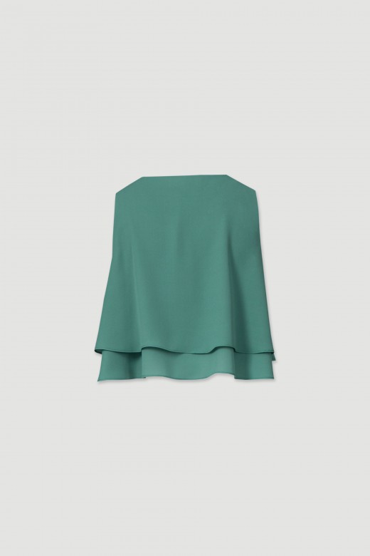 Short top with double-layer fabric