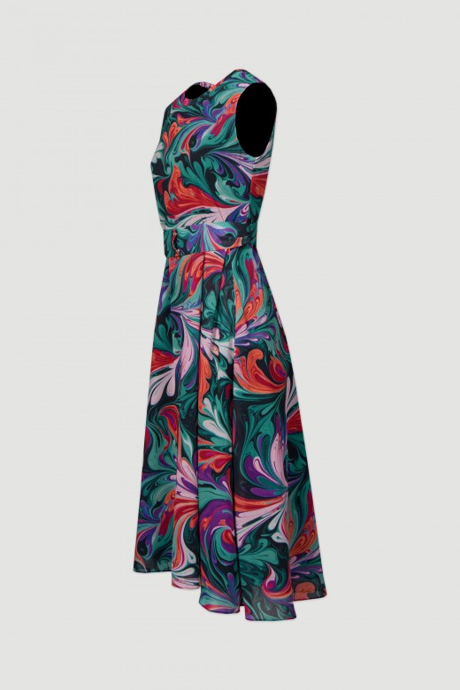 Fluid printed dress with belt