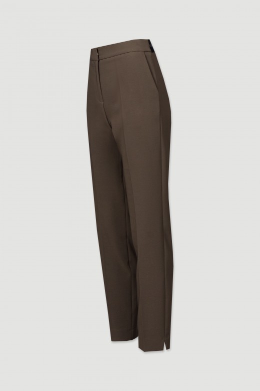 Classic trousers with elastic belt