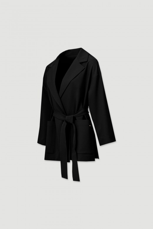 Manteau avec fermeture croise