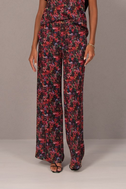 Wide-leg pants with floral print