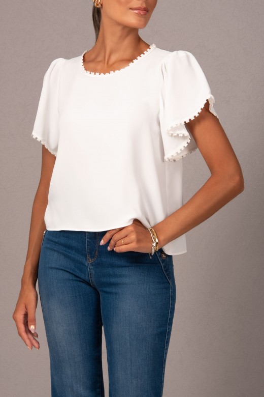 Blouse avec dtail de tissu en dentelle