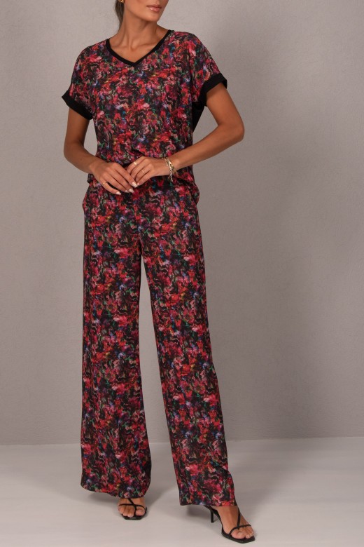 Wide-leg pants with floral print