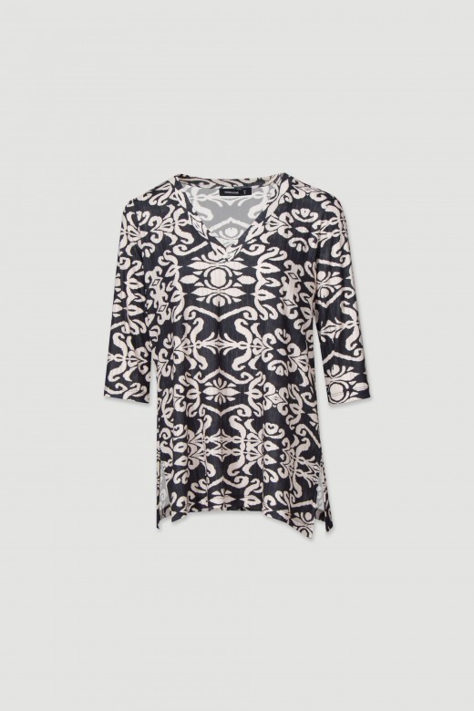 Asymmetrical knit printed tunic