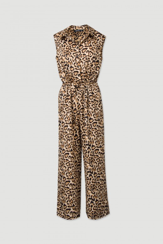 Fluid jumpsuit with animal print