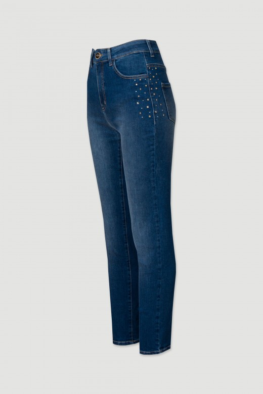 High-waisted jeans with transfer appliqu