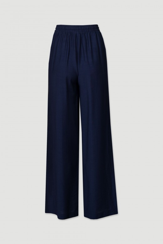 Fluid wide-leg pants with elastic belt