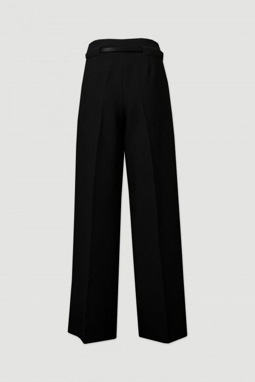 Wide-leg trousers with belt